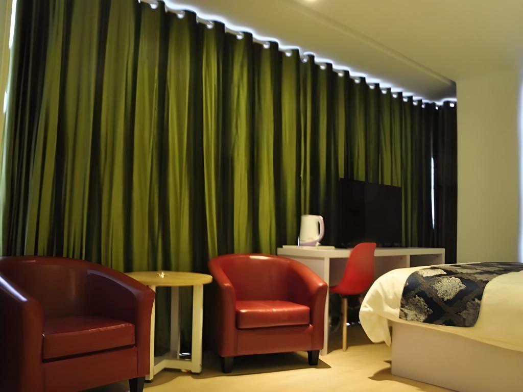 Shell Jinan Gaoxin District Shunhua Road Qilu Software Park Hotel 25/27