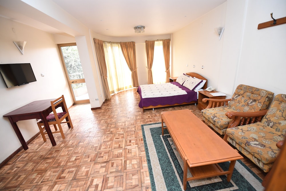 Weygoss Guest House 11/17