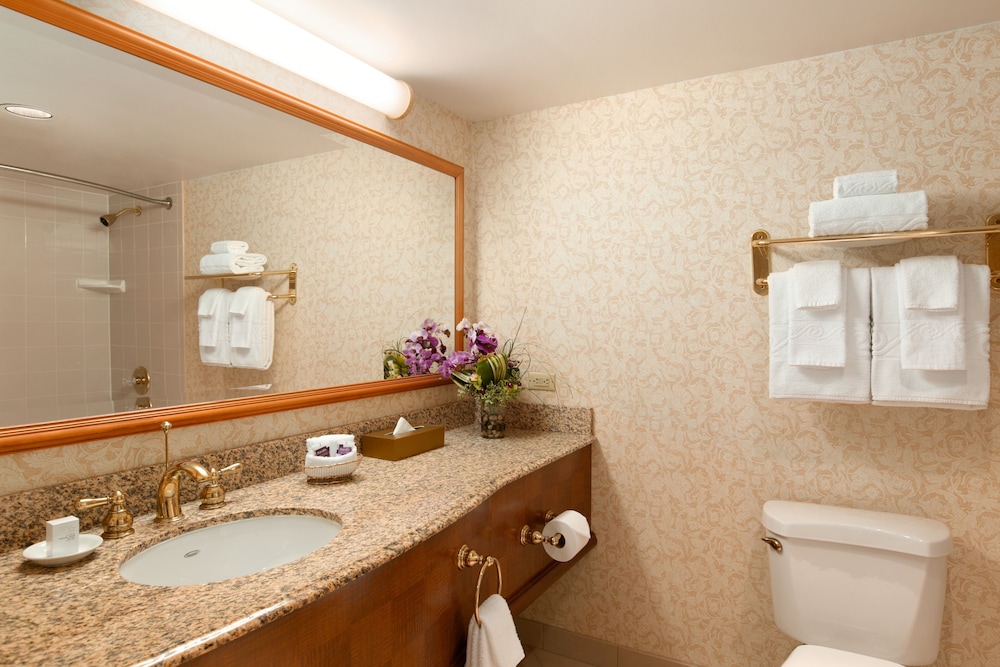 Harrah's Council Bluffs - A Caesars Rewards Destination 14/54