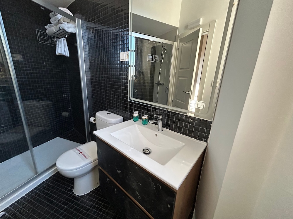 BiBo Suites Palacio de Portago 30/33
