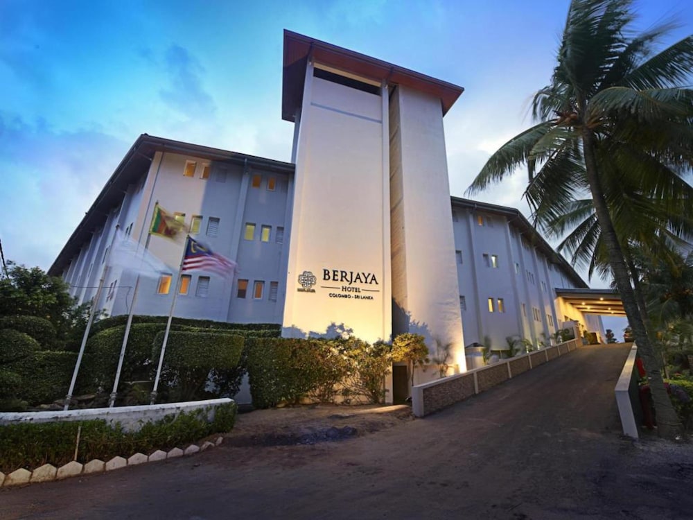 Berjaya Hotel Colombo 2/48