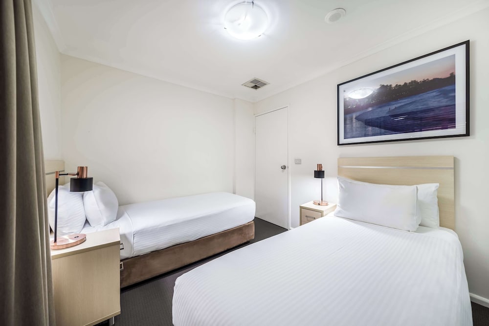 2 Bedrooms, Executive, Apartment, 2 King Beds, City View