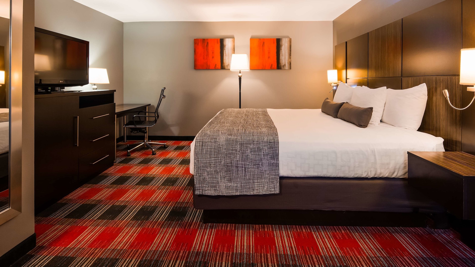Standard, Queen Bed, Best Western Plus Fairfield Hotel 5/6