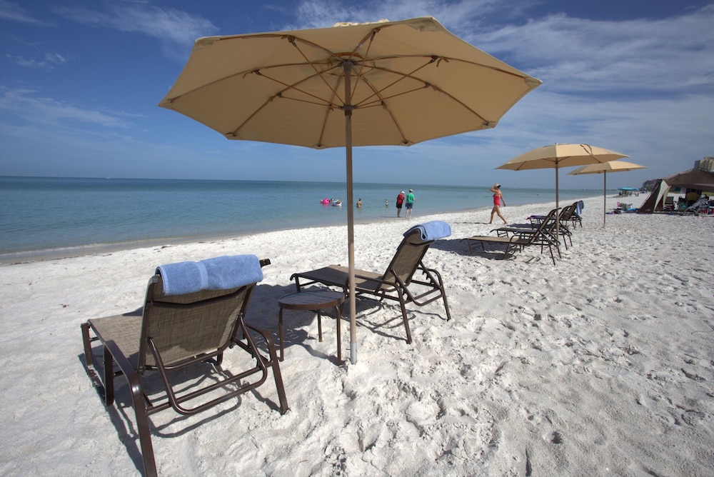 Vanderbilt Beach Resort 36/65
