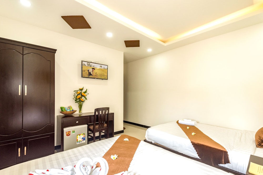 Miss Ten Homestay 24/47