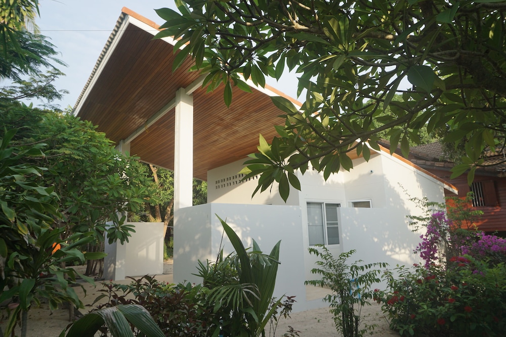 Bang Po Village 7/61