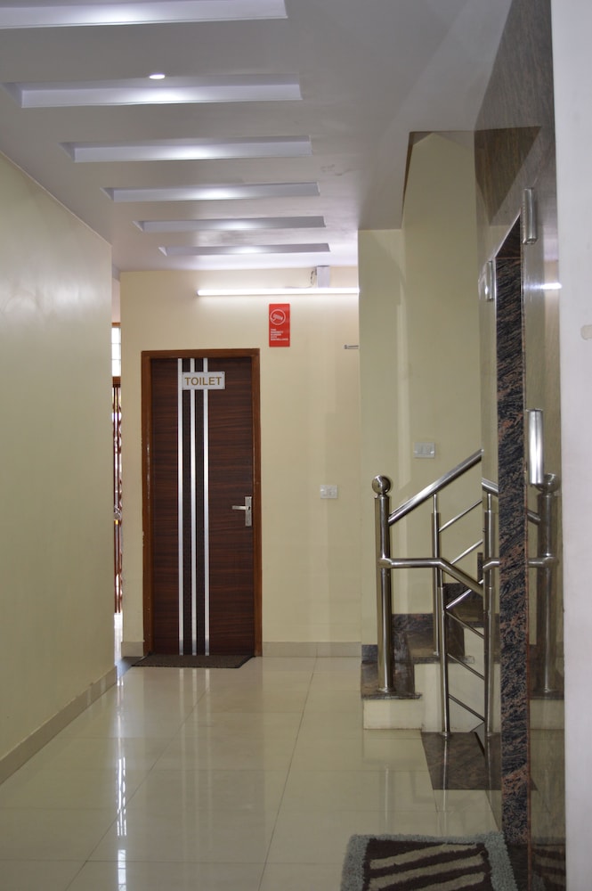 Hotel Thikana Palace 9/50