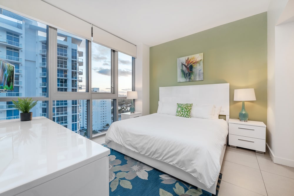 1 BEDROOM, DELUXE, APARTMENT, PARTIAL OCEAN VIEW