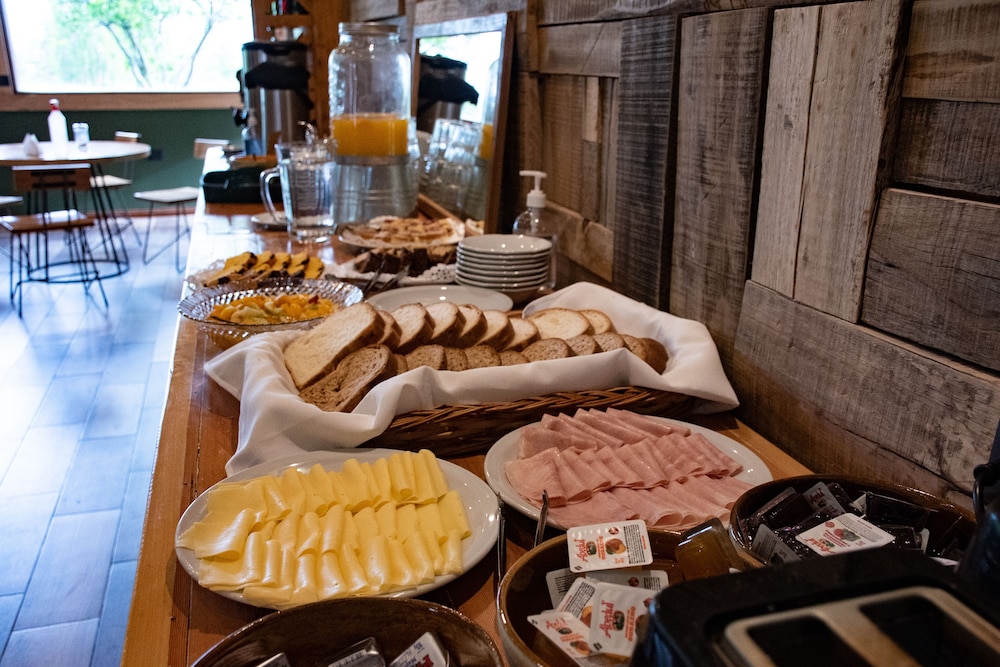 Fitz Roy Inn 28/54