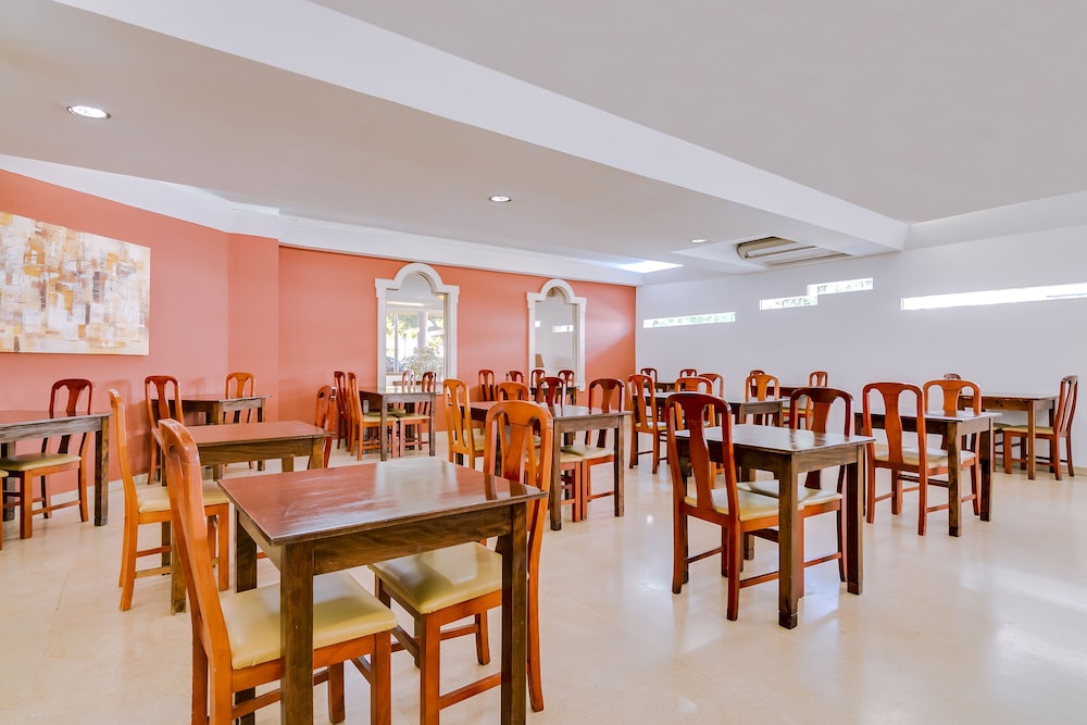Atismar Hotel 32/50