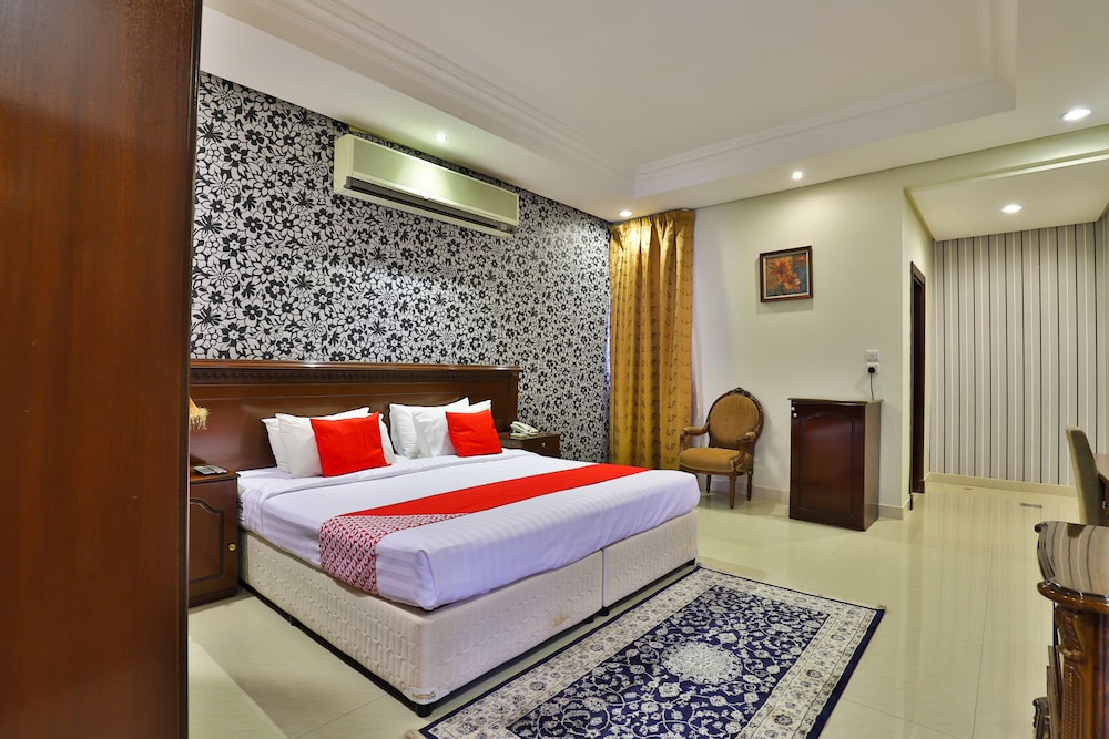 فندق كابيتال أو 162 برزين(Brzeen Hotel) 17/50