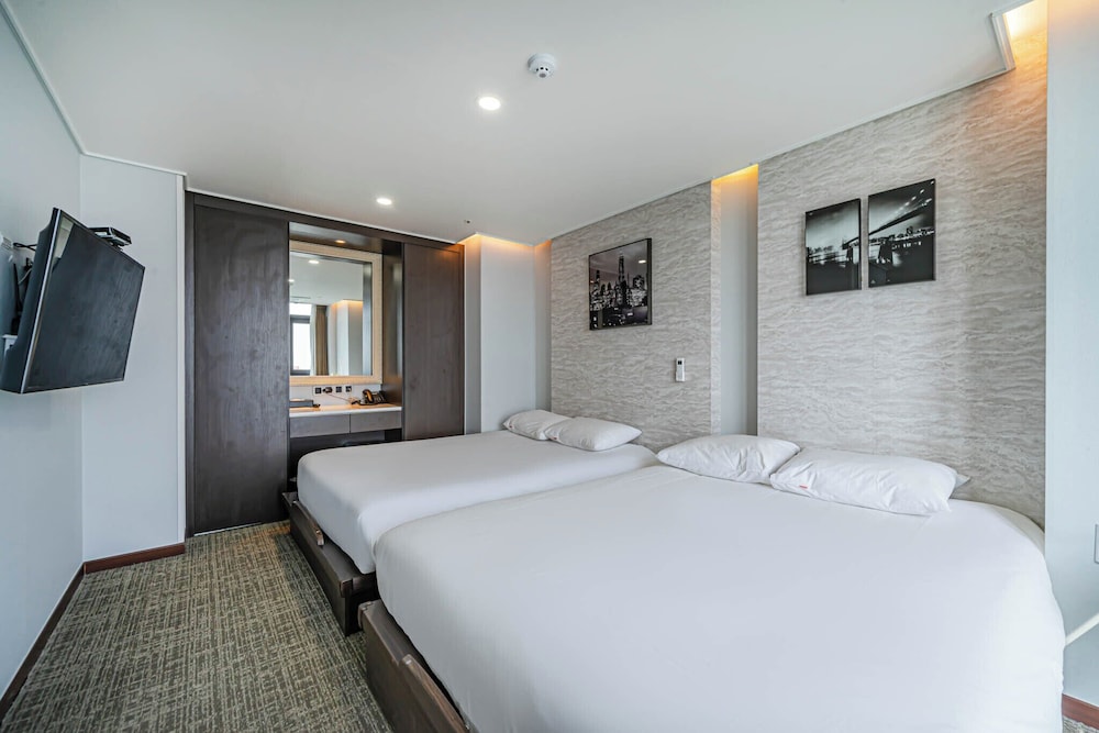 Spa, Family, 2 Double Beds