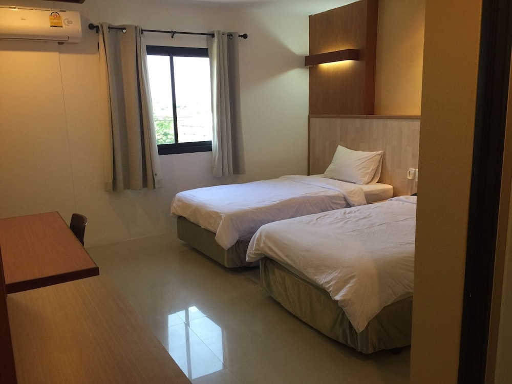 Klim Hotel 12/43