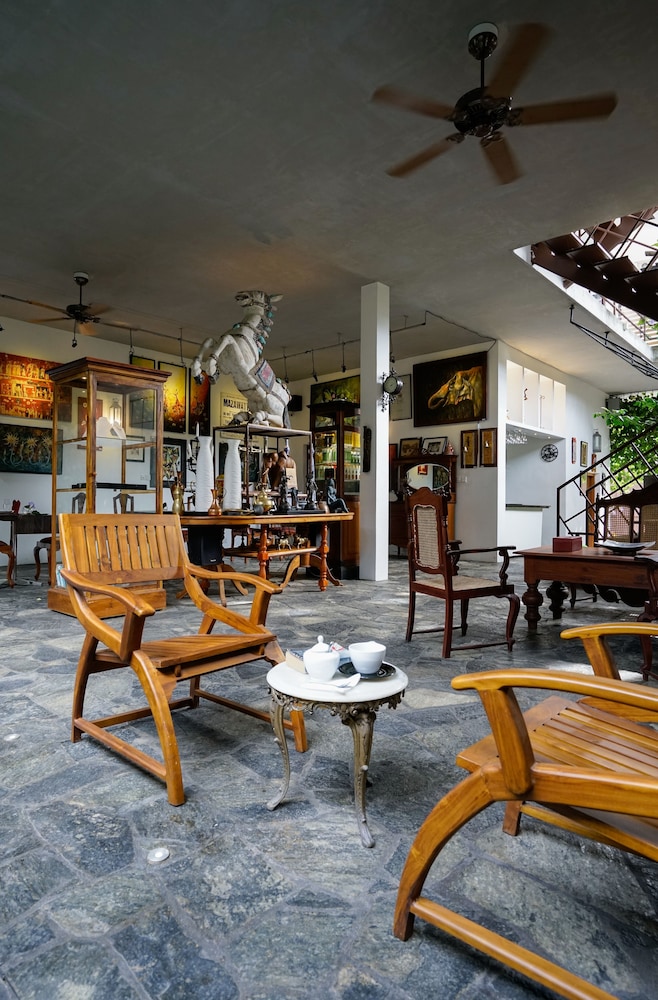 Atelier Kandy 27/50
