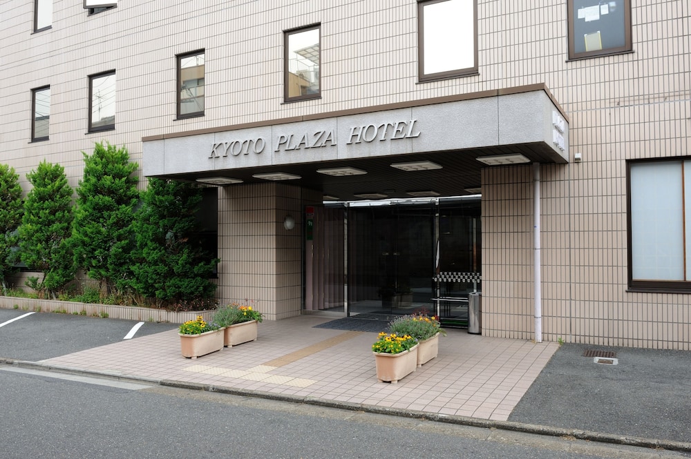 Kyoto Plaza Hotel 34/39