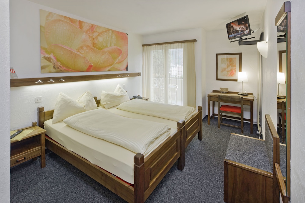 Schlosshotel - Self Check-In Hotel am Schlosspark 7/47