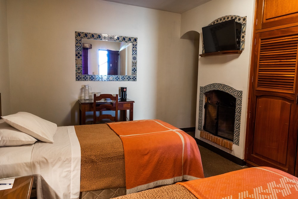 Hotel San Jorge 8/26
