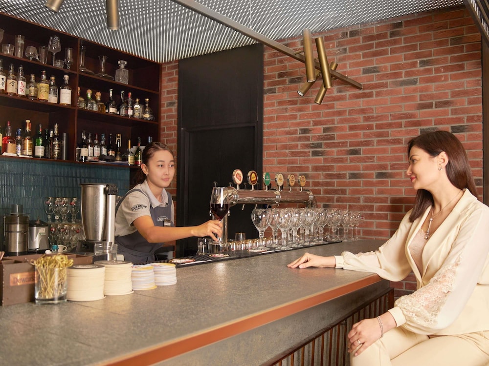 Novotel Living Almaty Jetisu 50/67