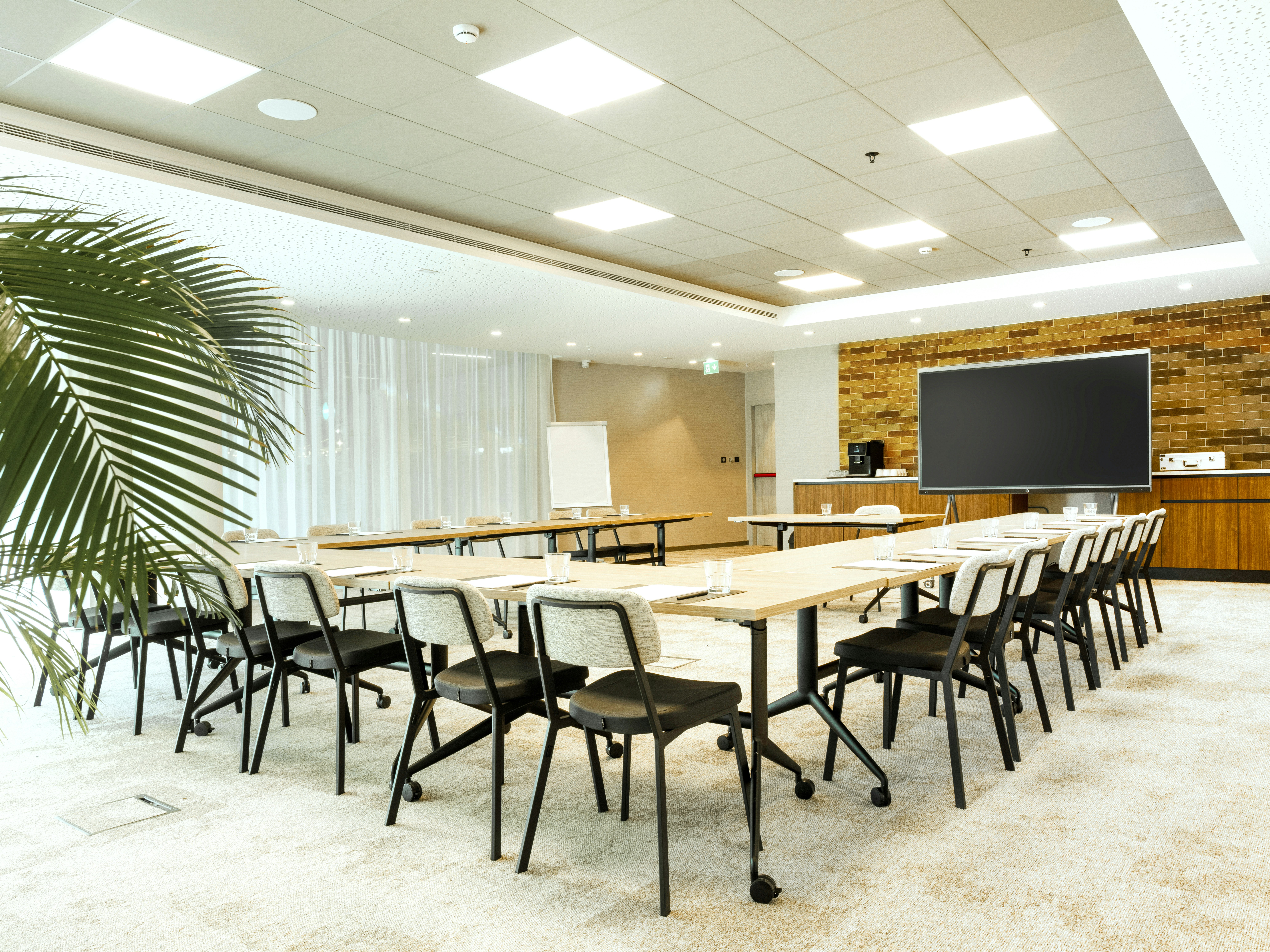 Hilton Garden Inn Brussels Airport 56/65