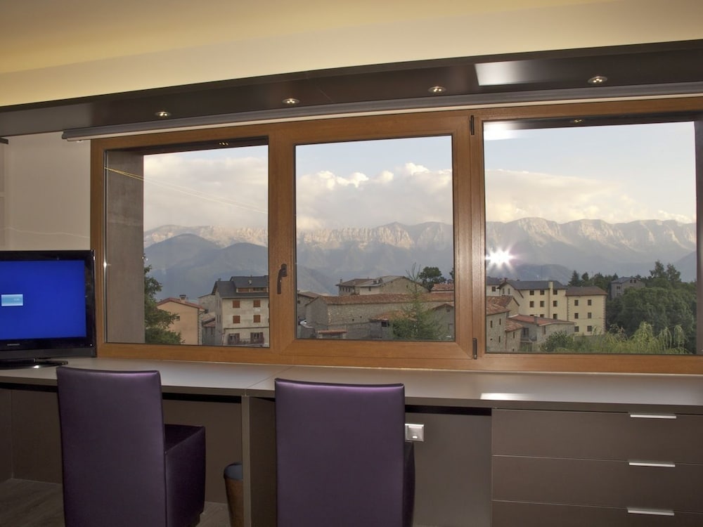 Mirador Hotel 32/42