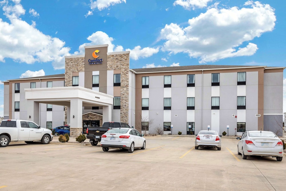 Comfort Inn & Suites Augusta KS 29/31