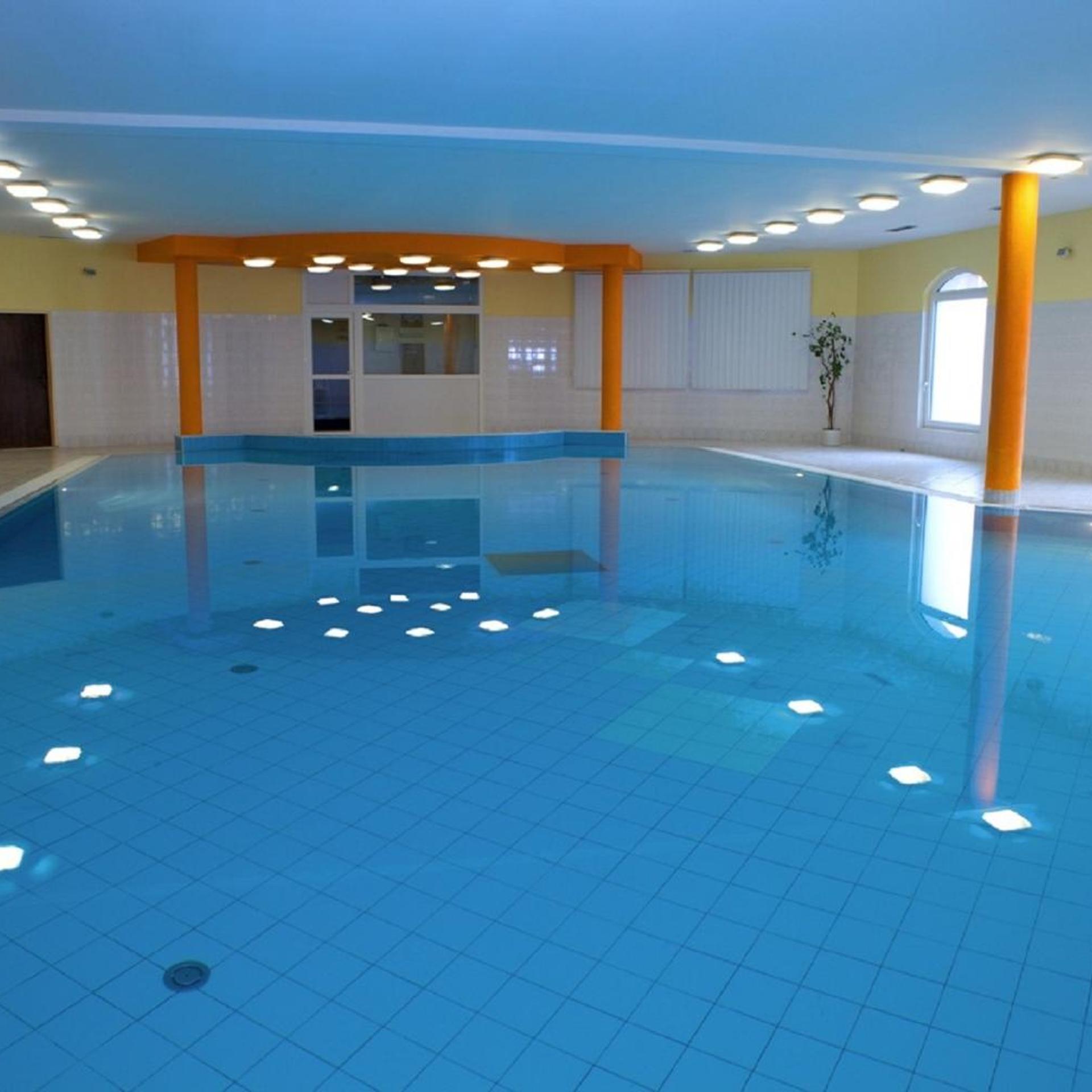 Floret Hotel 24/50