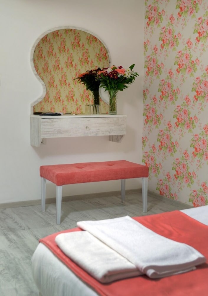 Hotel Abro Sezenler 17/37