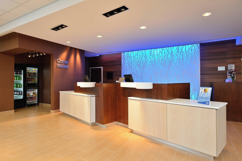 Lobby at Fairfield Inn & Suites Elmira Corning, ELMIRA - NY