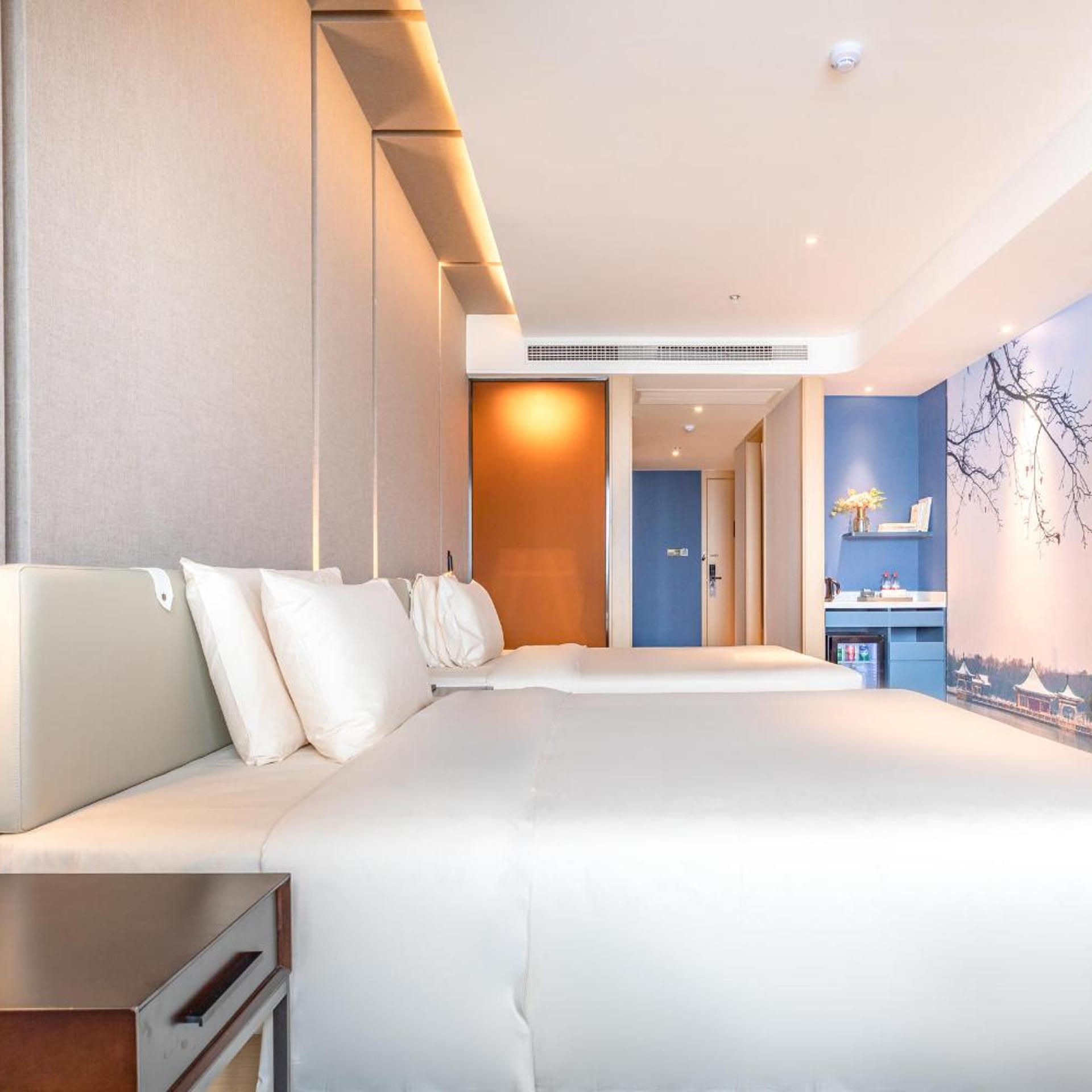 Atour Hotel (Wuhan Ocean World Tazi Lake Metro Station) 11/20