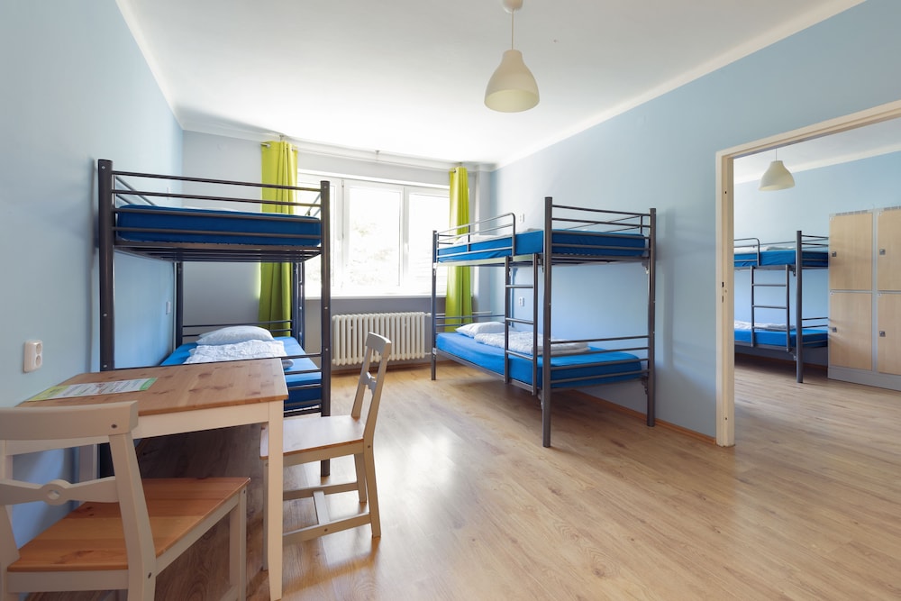 Patio Hostel 27/50