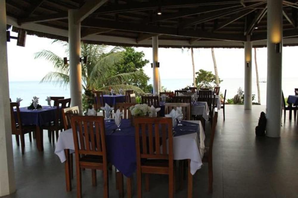 Parklane Bohol Resort and Spa 11/23