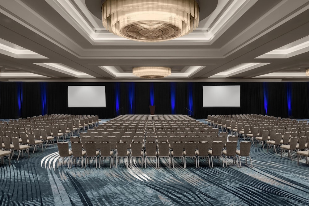 Manchester Grand Hyatt San Diego 60/70