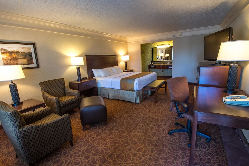 Best Western Inn of the Ozarks 16/32