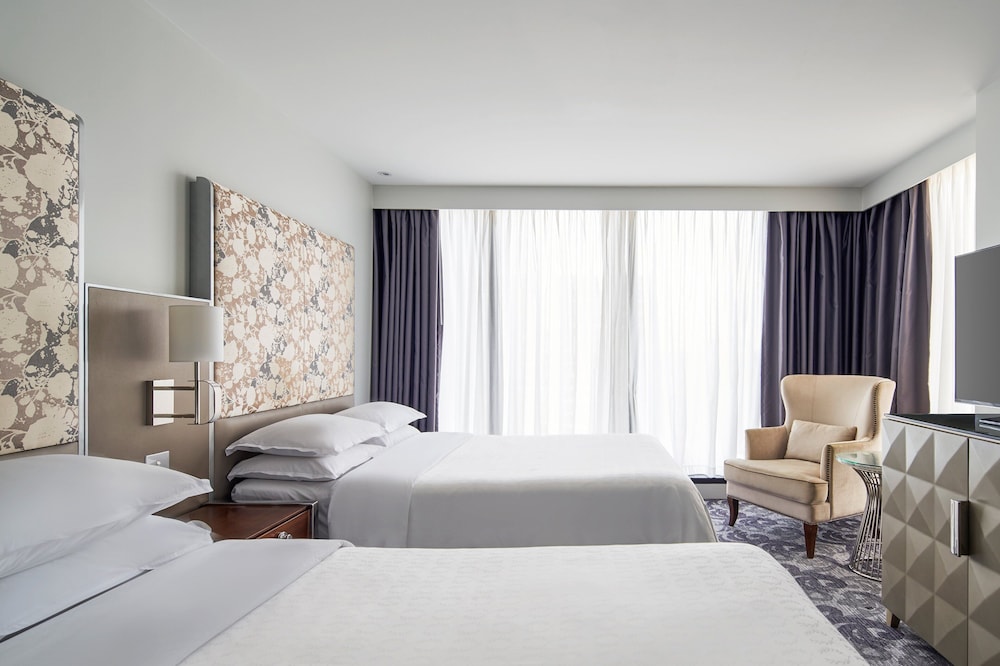 Sheraton Melbourne Hotel 4/37