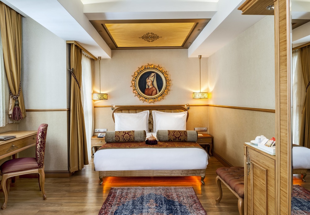 غرفة عائلية بسرير كوين وسريرين منفصلين بغرفتي نوم، Hotel Sultania Boutique Class 2/3