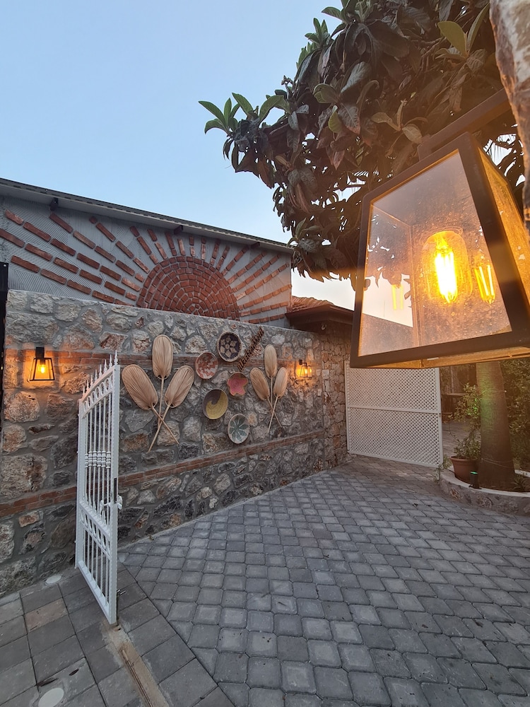Ilkiz Beach Hotel 25/50