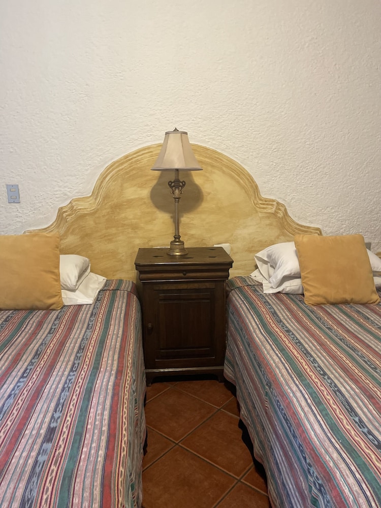 Posada El Antano 37/70