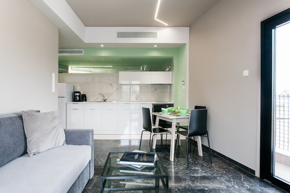 Greece U Around Athens Thissio Suites 24/50