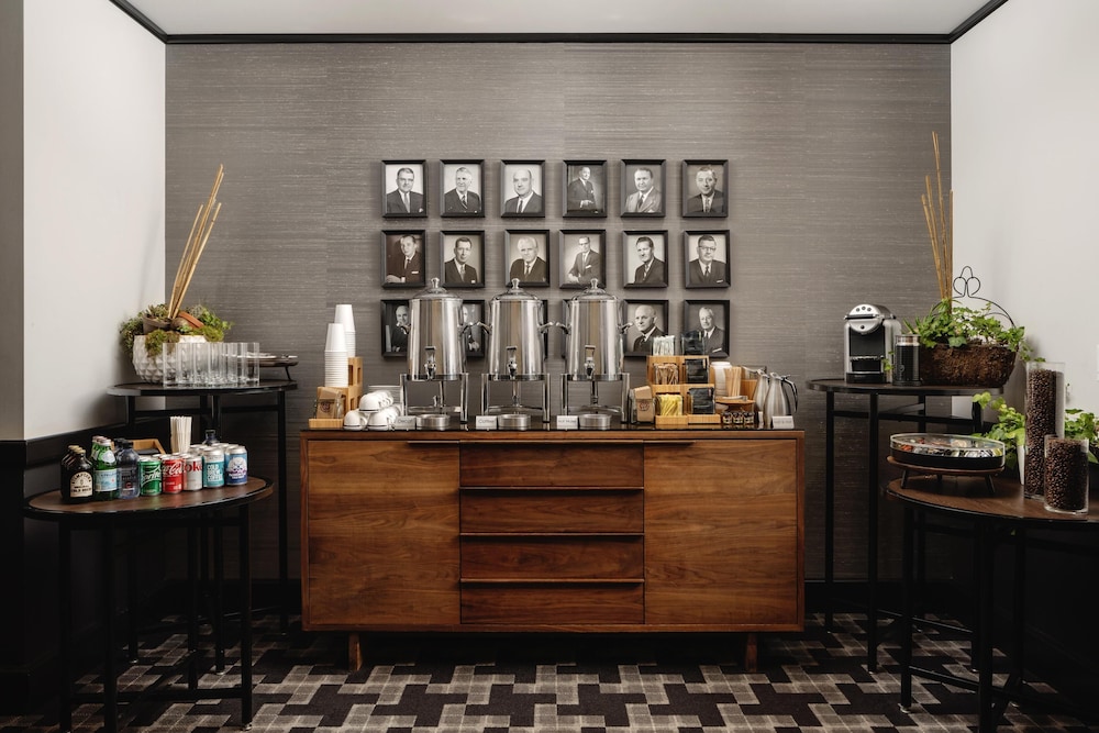Chicago Athletic Association 9/79
