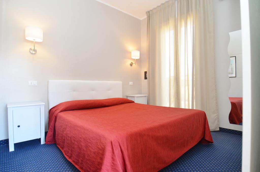 Ute Hotel 10/40