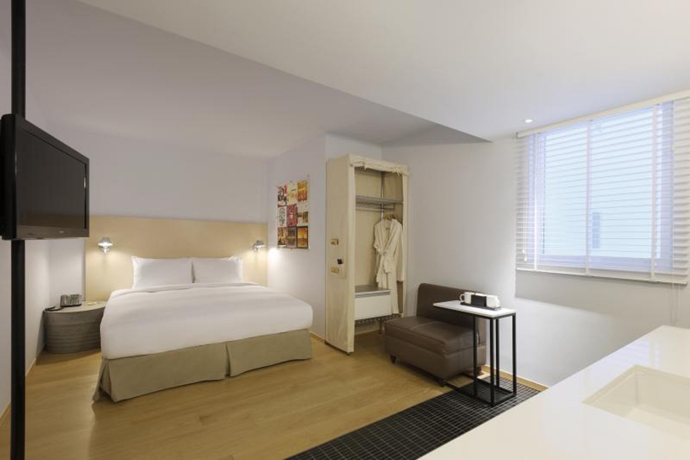 Standard, Double Bed