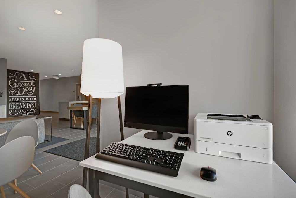 TownePlace Suites by Marriott Westport 46/49