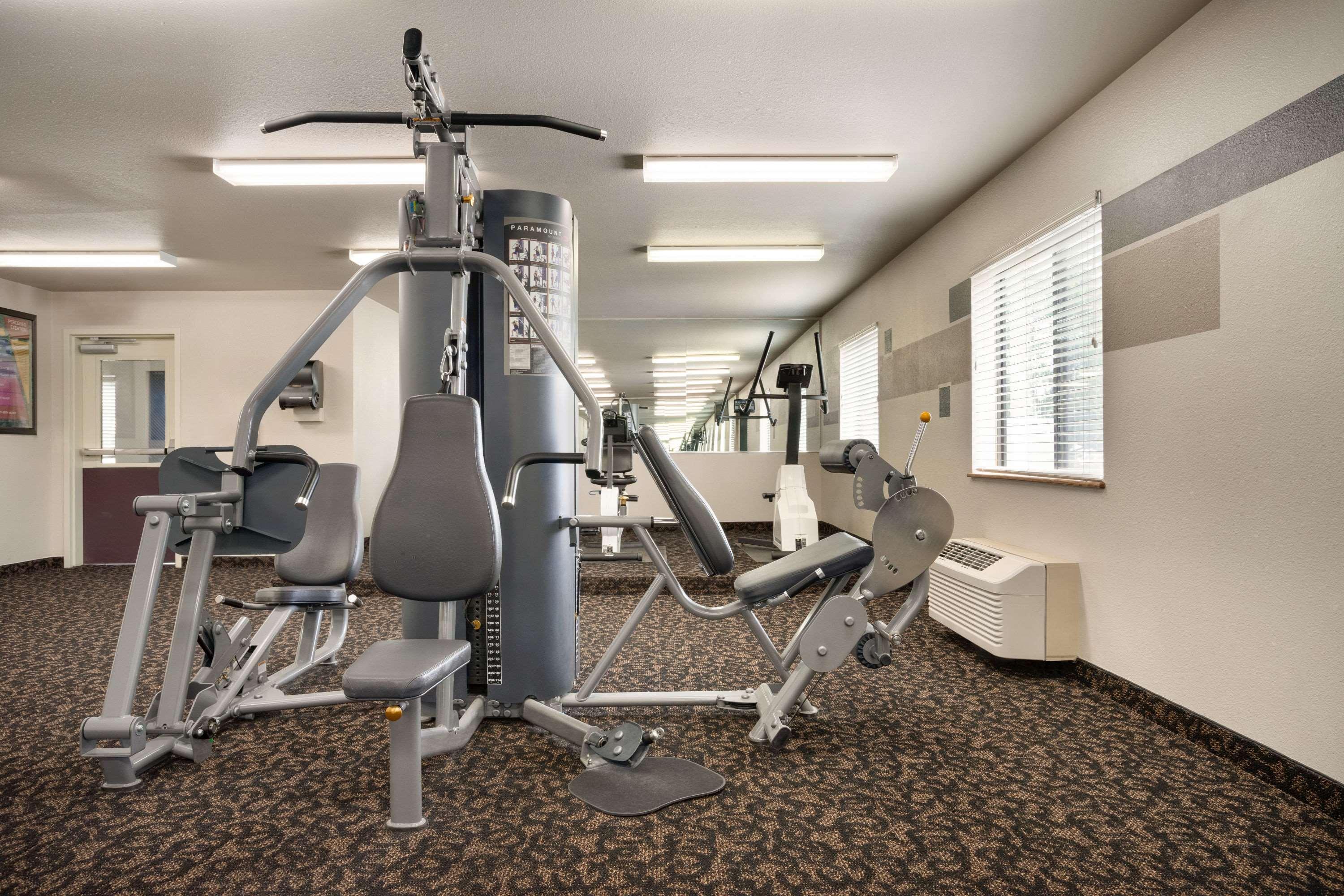 Travelodge By Wyndham Cheyenne 8/18