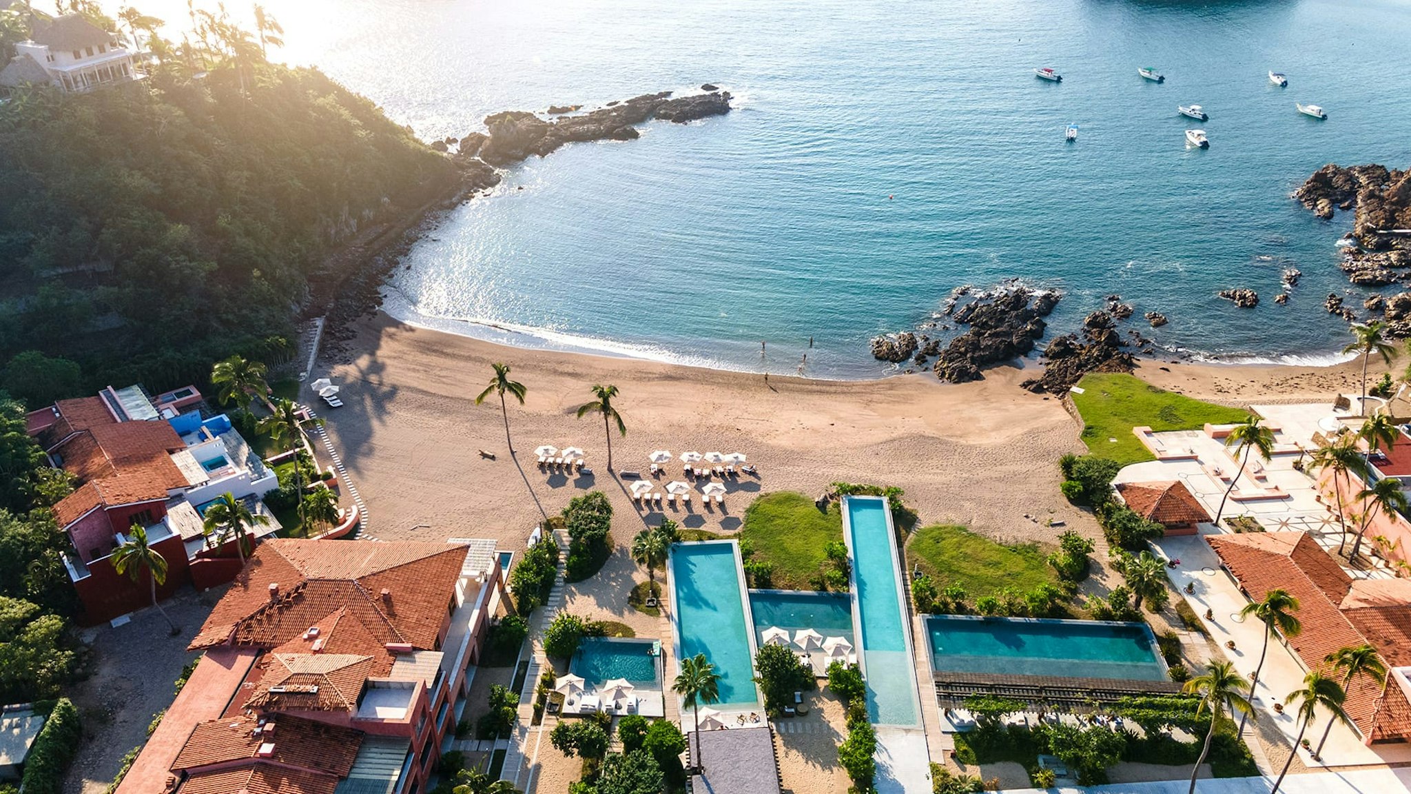 El Careyes Club and Residences 30/35