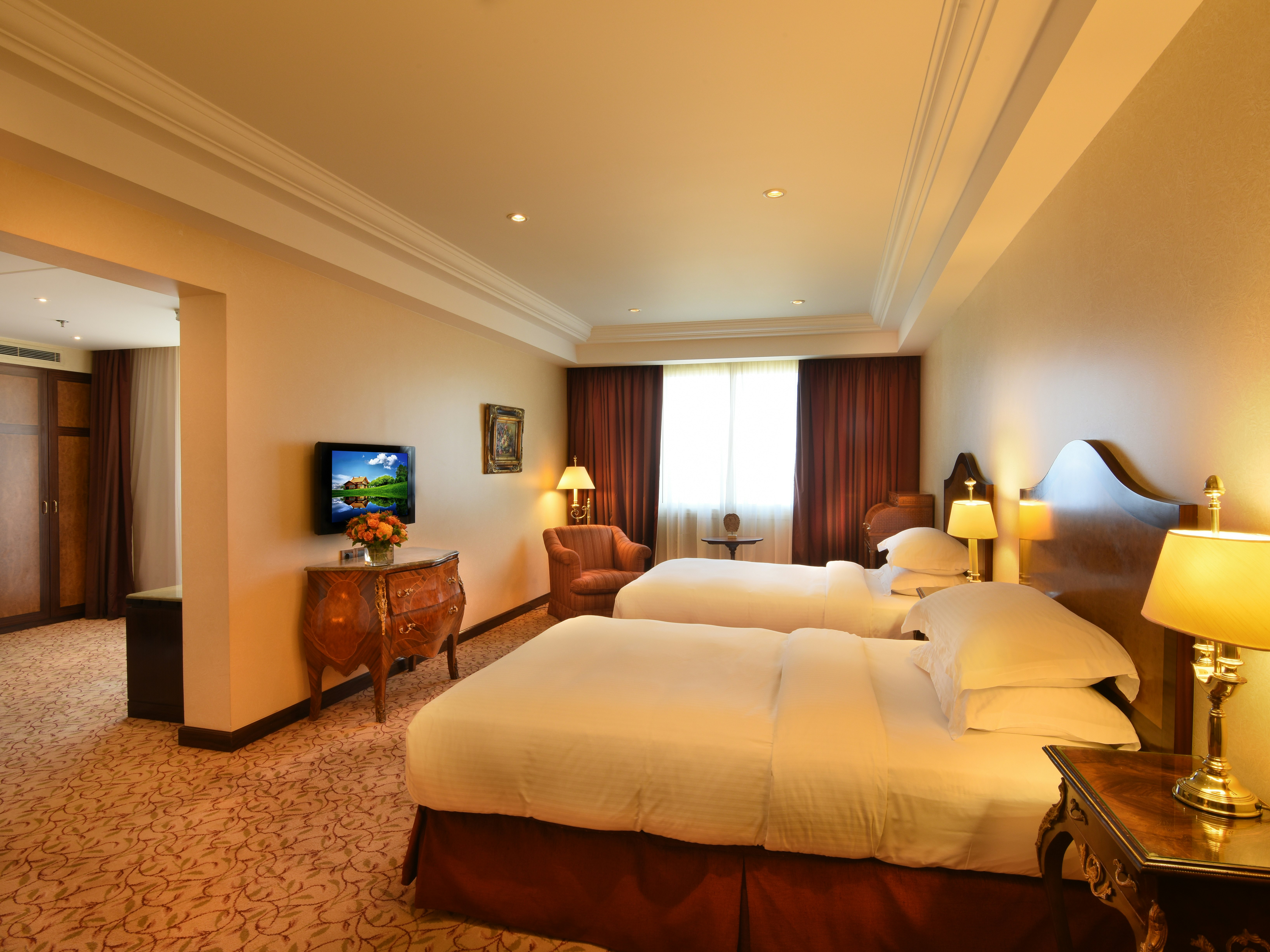 Gefinor Rotana Hotel Beirut 8/43
