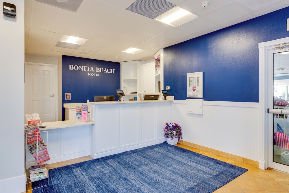 Bonita Beach Hotel 20/69