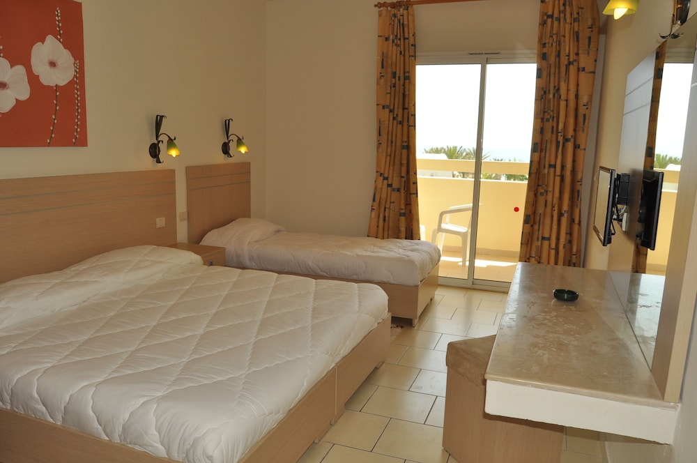 Omar Khayam Resort and Aqua Park 6/39