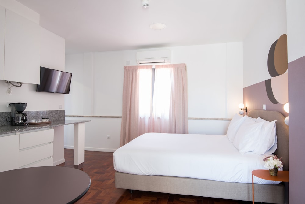 Lisbon Serviced Apartmentos - Campos 17/48