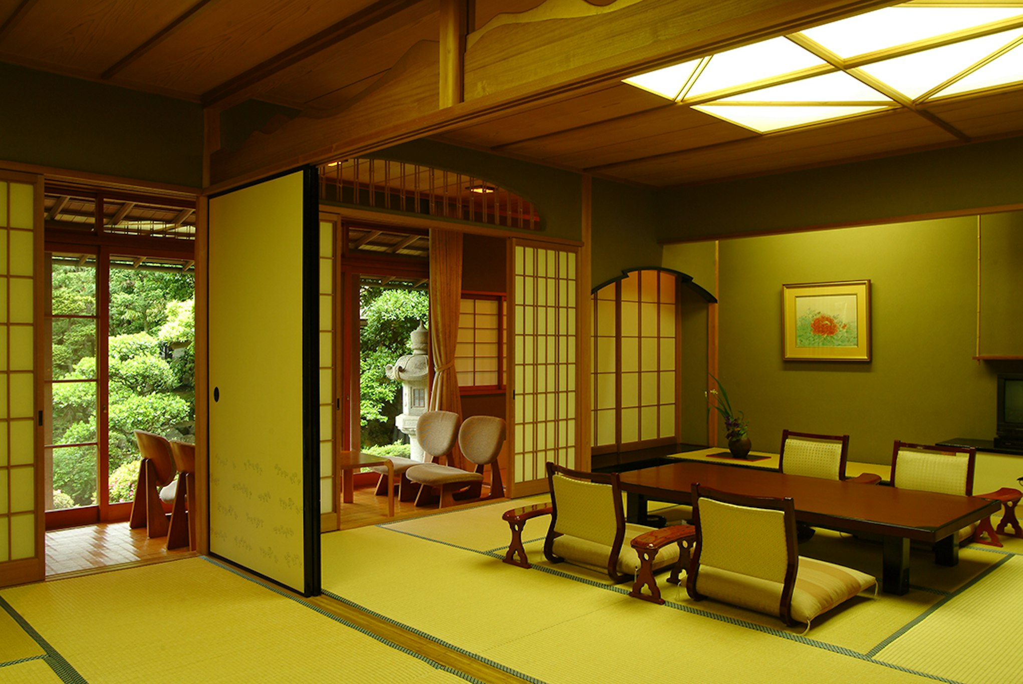 Nishimuraya Honkan 16/24