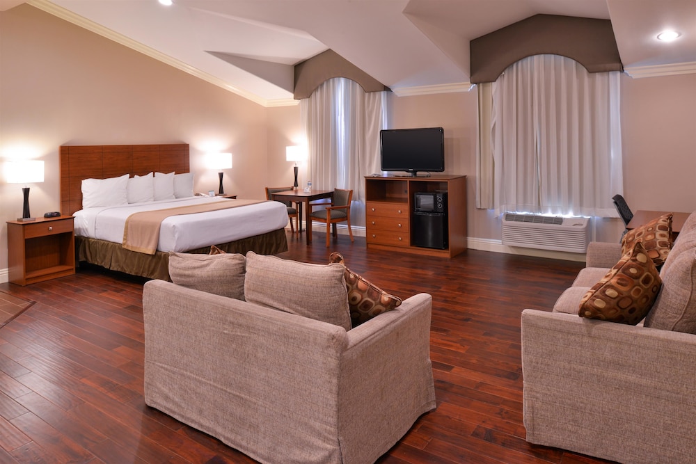 Best Western Oxnard Inn 33/48